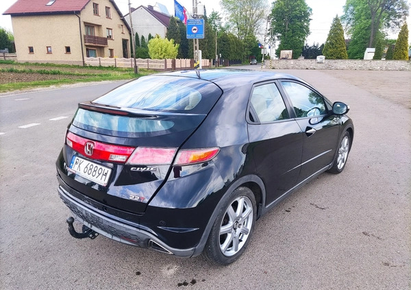 Honda Civic cena 4900 przebieg: 235000, rok produkcji 2009 z Pabianice małe 92